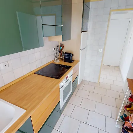 Superbe Climatise Avec Grande Terrasse Et Parking A - Fr-1-196-290 Ментона